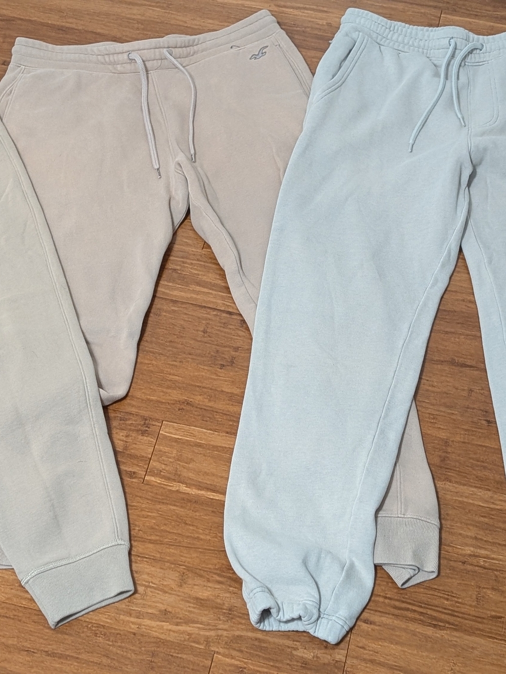 Hollister Men's Large Tall Neutral and Light Blue Jogger Sweatpants - 3 Pack